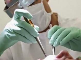 Φωτογραφία για ΣΟΚ στη Κοζάνη: Κινδύνεψε η ζωή 14χρονης μετά από επίσκεψη σε οδοντιατρείο γειτονικού Κράτους