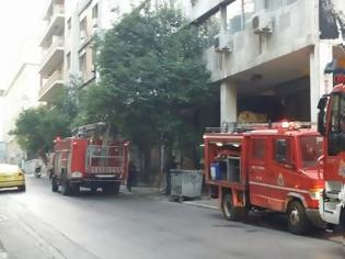 Φωτογραφία για Φωτιά στα γραφεία της Athens Voice στο κέντρο της Αθήνας