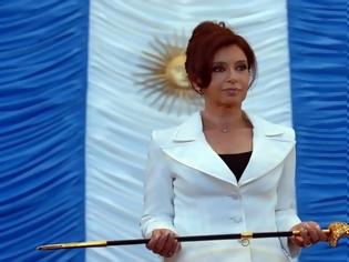 Φωτογραφία για Υπό ιατρική παρακολούθηση η Πρόεδρος της Αργεντινής