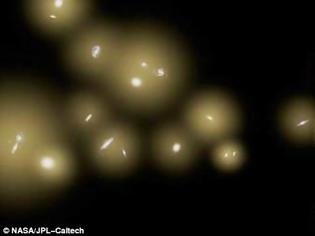 Φωτογραφία για Τι είναι αυτό το μυστηριώδες φως που ανακάλυψε η NASA;
