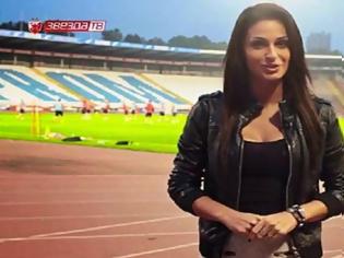 Φωτογραφία για Αυτή είναι η Σέρβα ρεπόρτερ που της είπαν να μην πλησιάζει στο γήπεδο γιατί αποσυντονίζονται οι παίκτες! [photoi]