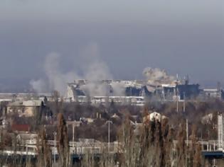 Φωτογραφία για Νέοι βομβαρδισμοί στο Ντονέτσκ - Κλιμακώνεται η ένταση στην ανατολική Ουκρανία