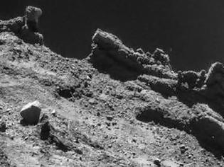 Φωτογραφία για Απίστευτη ανακάλυψη του Philae στην επιφάνεια του κομήτη - Δείτε τι βρήκε