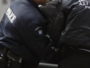 Φωτογραφία για Δύο συλλήψεις για ληστεία στην Κυπαρισσία