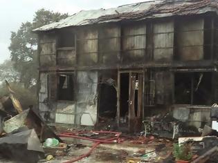 Φωτογραφία για Στις φλόγες διώροφη κατοικία και πολύωρη αγωνιώδης αναζήτηση Τρικαλινής