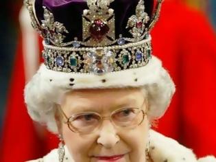 Φωτογραφία για Παραδίδει το στέμμα ενόψει Χριστουγέννων η βασίλισσα Ελισάβετ;
