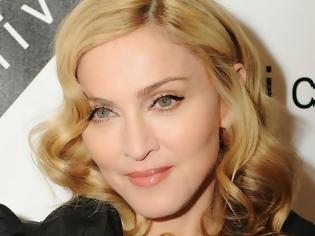 Φωτογραφία για ΑΠΟΜΥΘΟΠΟΙΗΣΗ ΤΩΡΑ: Δείτε αρετουσάριστες φωτογραφίες της Madonna... [photos]