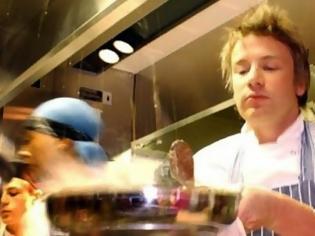 Φωτογραφία για O Jamie Oliver ξέρει πραγματικά να μαγειρεύει;