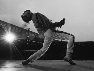 Φωτογραφία για Σαν σήμερα έφυγε από τη ζωή ο Freddie Mercury