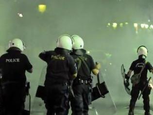 Φωτογραφία για Να σταματήσει η παράνομη αστυνομική βία στις διαδηλώσεις, ζητά η Διεθνής Αμνηστία
