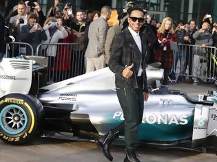 Φωτογραφία για Formula 1: Ανανεώνει με Mercedes ο Χάμιλτον