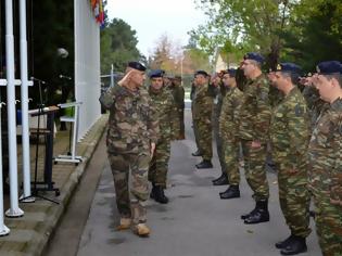 Φωτογραφία για Παρασημοφόρη 63 στελεχών του Ευρωπαϊκού Στρατηγείου Λάρισας (ΕΣΕΕΕ)