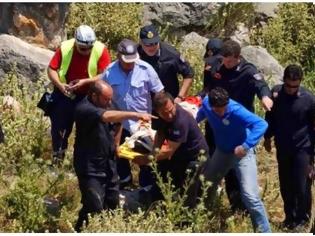 Φωτογραφία για Ηλεία: Σοβαρός τραυματισμός 24χρονου - Έπεσε από γεφύρι 5 μέτρων