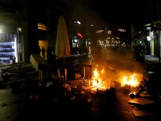 Φωτογραφία για Ένταση στο κέντρο του Ηρακλείου – Αντιεξουσιαστές εναντίον ΜΑΤ [video + photos]