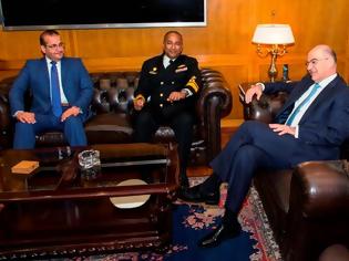 Φωτογραφία για Συνάντηση ΥΕΘΑ Νίκου Δένδια με τον Αρχηγό Ναυτικού των Ηνωμένων Αραβικών Εμιράτων