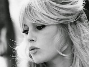 Φωτογραφία για Δημιούργησε το Brigitte Bardot hairstyle σε χρόνο dt! [photos]