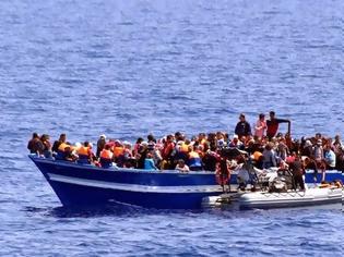 Φωτογραφία για Τουλάχιστον 400 Σύροι πρόσφυγες διασώθηκαν στη Μεσόγειο