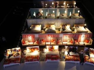 Φωτογραφία για Κινηματογράφος με… κρεβάτια! [photos]