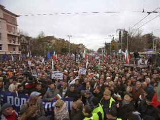 Φωτογραφία για Μεγάλες διαδηλώσεις στη Βουλγαρία