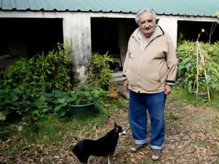 Φωτογραφία για Αποχαιρετισμός στον “πρόεδρο των φτωχών” Jose Munica