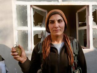 Φωτογραφία για Χαλάσματα και Κούρδοι στο Κομπάνι