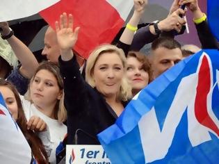 Φωτογραφία για Γαλλία: Προβάδισμα των ακροδεξιών της Λεπέν στις περιφερειακές εκλογές
