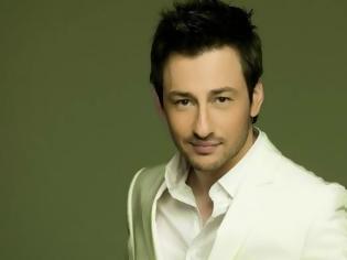 Φωτογραφία για Στο χειρουργείο εσπευσμένα ο Πάνος Καλίδης...Τι του συνέβη;