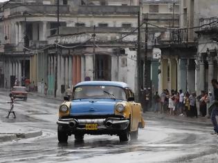 Φωτογραφία για FT : Γιατί ο Ομπάμα άναψε το ...πούρο της ειρήνης με την Κούβα