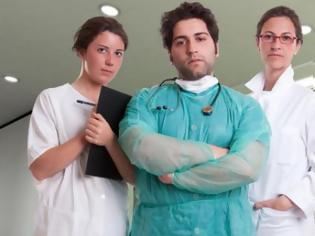 Φωτογραφία για Υμνοι των Γερμανών: Οι Ελληνες γιατροί ήρθαν στη χώρα μας και ανέβασαν την ποιότητα του συστήματος υγείας