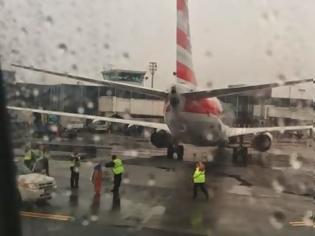 Φωτογραφία για Πανικός στη Νέα Υόρκη: Αεροσκάφη συγκρούστηκαν στο αεροδρόμιο