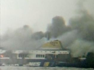 Φωτογραφία για Και Πατρινοί στο Norman Atlantic - Νεκρός ο Γιώργος Δούλης - ΒΙΝΤΕΟ ΝΤΟΚΟΥΜΕΝΤΟ από το φλεγόμενο πλοίο - Υπό μερικό έλεγχο η φωτιά