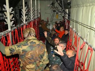 Φωτογραφία για Επιχείρηση αερομεταφοράς επιβαινόντων στο Norman Atlantic με C-130 της Π.Α.