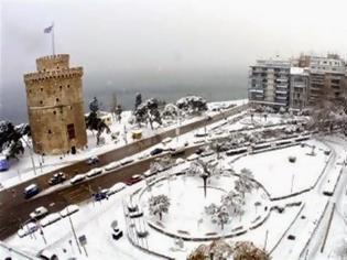 Φωτογραφία για Χιονίζει και στο κέντρο της Θεσσαλονίκης!