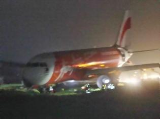 Φωτογραφία για Παραλίγο νέα τραγωδία με αεροσκάφος της AirAsia - Δείτε τι έγινε...