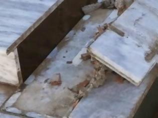 Φωτογραφία για “Σήκωσε” τάφους ο αέρας στα Νεκροταφεία της Ξάνθης...[video]