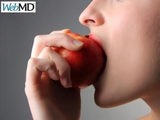 Φωτογραφία για Μουδιάζει το στόμα σας όταν τρώτε κάποιες τροφές; Δείτε τι σας συμβαίνει