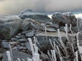 Φωτογραφία για Χιόνισε στον Αττάβυρο της Ρόδου!