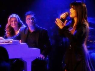 Φωτογραφία για Δείτε το νέο τραγούδι της Χριστίνας Μαραγκόζη που αφιέρωσε στον Αντώνη Βαρδή [video]