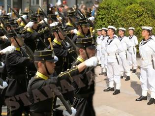 Φωτογραφία για Μεγάλη η αγωνία των μαθητών για την εισαγωγή σε Στρατιωτικές Σχολές και Αστυνομία