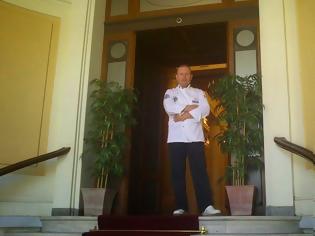 Φωτογραφία για Μπήκε στο Guiness και από Στρατιωτικός Σεφ στον ΣΞ πλέον με δική του επιχείριση!