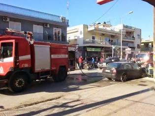Φωτογραφία για Πάτρα: Αυτοκίνητο πήρε φωτιά στο Ψαροφάι και προκάλεσε... αμόκ στην Ακρωτηρίου