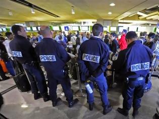 Φωτογραφία για Συνελήφθησαν στο αεροδρόμιο Βρυξελλών δυο τζιχαντιστές που είχαν προορισμό την Ελλάδα