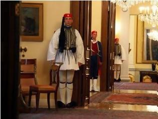 Φωτογραφία για Ετσι θα αντιδράσει η Συγγρού αν ο ΣΥΡΙΖΑ προτείνει κεντροδεξιό Πρόεδρο της Δημοκρατίας