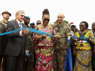 Φωτογραφία για Γέφυρα Ενότητας από το Ευρωπαϊκό Στρατηγείο Λάρισας, στο Bangui (Βίντεο)