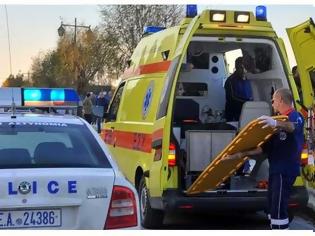 Φωτογραφία για Πάτρα: Παράσυρση γυναίκας στην Πατρών - Κλάους από ΙΧ - Μεταφέρθηκε στο νοσοκομείο