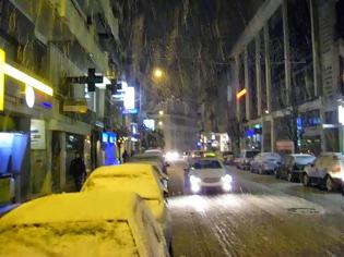 Φωτογραφία για Δείτε εικόνες από το χιονισμένο κέντρο των Ιωαννίνων [photos]
