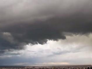 Φωτογραφία για Funnel Cloud - χοάνη πάνω από την Πάτρα - Δείτε το βίντεο