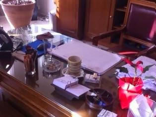 Φωτογραφία για Μυστήριο με τη διάρρηξη στο γραφείο του δημάρχου Ηρακλείου [photos]