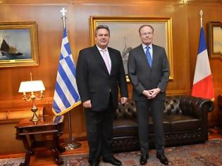 Φωτογραφία για Συναντήσεις ΥΕΘΑ Πάνου Καμμένου με τον Πρέσβη της Γαλλίας στην Ελλάδα κ. Jean Loup Kuhn-Delforge και τον Πρέσβη της Ισπανίας στην Ελλάδα κ. Alfonso Lucini Mateo