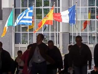 Φωτογραφία για Bloomberg: Οι Ευρωπαίοι δεν διακινδυνεύουν μόνο χρήματα με τους Ελληνες - Ο ρόλος του ΝΑΤΟ, της Ρωσίας και της Μεσογείου...